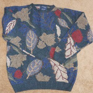 Like new Northern Isles sweater size XL
